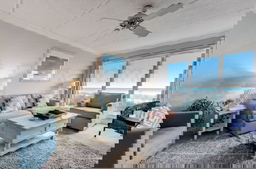 Photo 9 - Modern Condo with Amazing Ocean Front Views by RedAwning