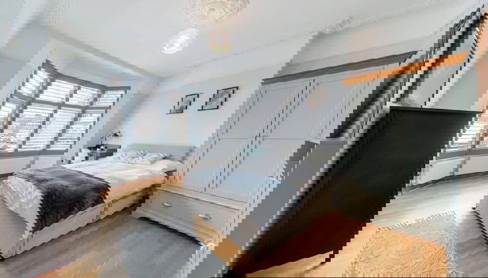 Primary image