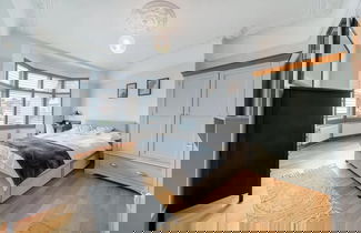 Foto 1 - Charming Spacious 2-bed Apartment in London