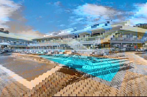 Foto 10 - The Cove 205b