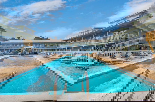 Foto 9 - The Cove 205b