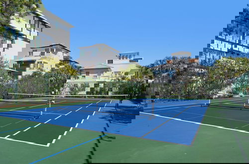 Foto 47 - Private Pool, Golf Cart, Steps to the Beach