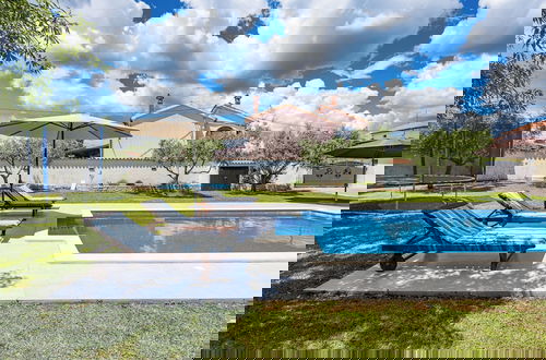 Foto 15 - Villa Ancora With Private Pool