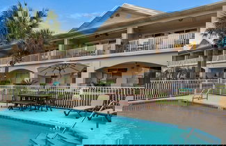 Photo 1 - .2 Miles From Beach, Bright and Modern Townhome, 3bd, 3bth