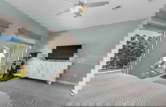Photo 3 - .2 Miles From Beach, Bright and Modern Townhome, 3bd, 3bth