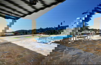 Foto 1 - Mega Lithari Villas Corfu