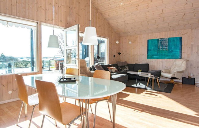8 Person Holiday Home in Struer - Foto 18