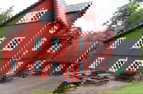 Photo 17 - 5 Person Holiday Home in Knared-by Traum
