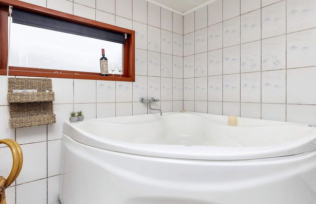 8 Person Holiday Home in Oksbol - Foto 8
