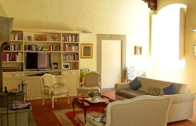 Pian dei Giullari Suite - Photo 11