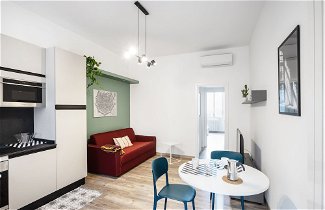 Photo 1 - Bright Apartment in De Angeli near Subway