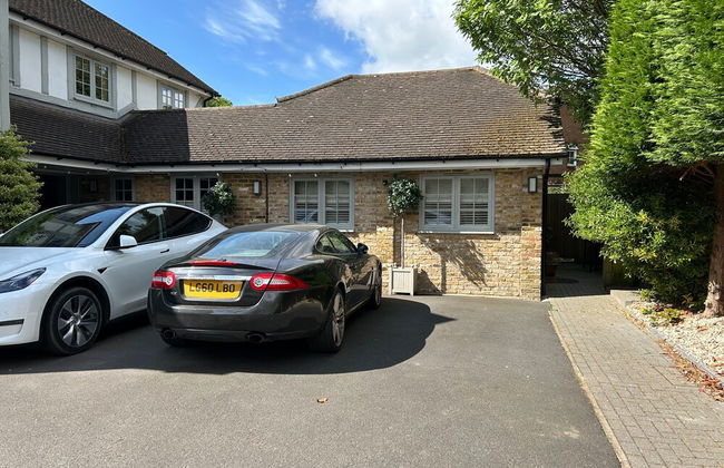 Stunning Private En-suite Studio in Cobham - Foto 16