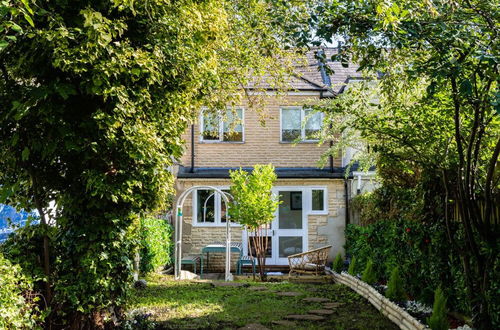 Photo 31 - The Heart of Summertown - Bright & Spacious 3bdr Home With Garden