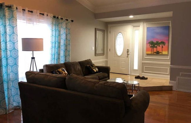6149 Sandcrest · Next TO Universal. 8 Beds. Pool. Very Clean - Foto 21