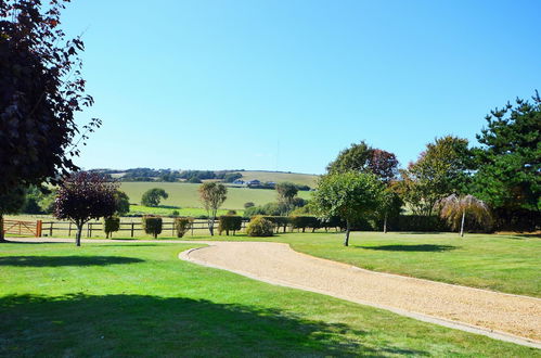 Photo 39 - Rookley Farm Lodge