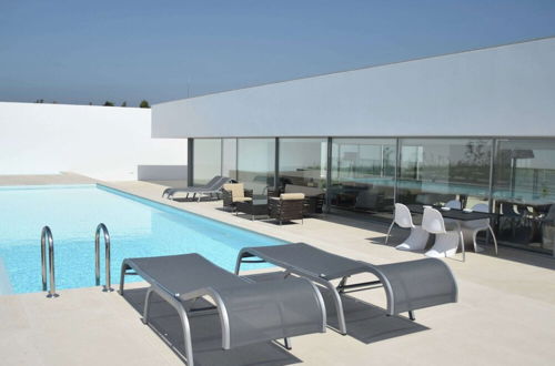 Photo 1 - Modern Villa in Obidos Lisbon With Garden and Pool