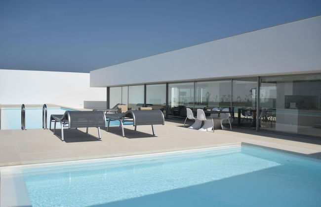 Morden Archictectural Villa In Lisbon - Foto 37