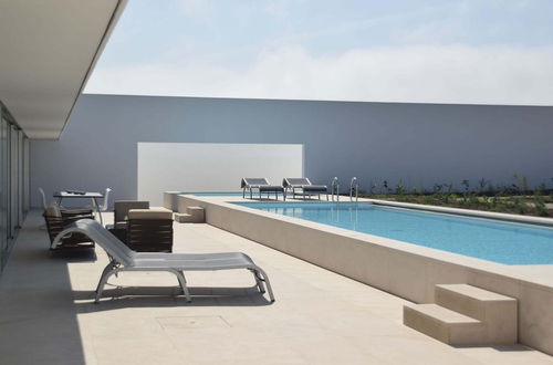 Photo 21 - Modern Villa in Obidos Lisbon With Garden and Pool