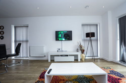 Photo 1 - Exquisite One Bed Apartment