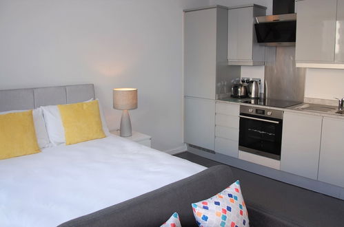 Photo 9 - Cotels at the Hub Serviced Apartments