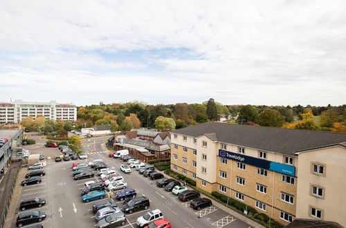 Photo 21 - 2 Bedroom Apartment Edinburgh Gate Harlow