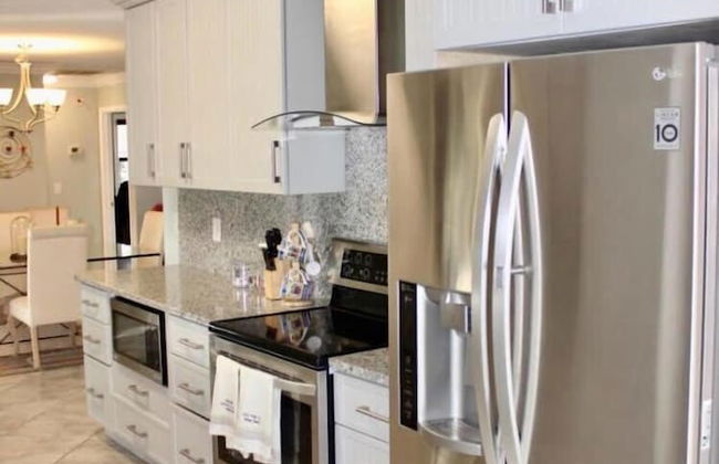 FloridaCozyVilla - Photo 9