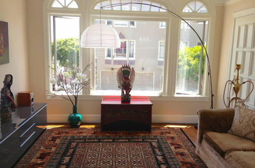 Photo 3 - Charming 2 bdrm Dolores Heights Apt