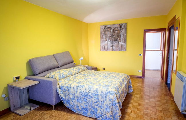 Lakeside Mansion With Pool - Foto 6