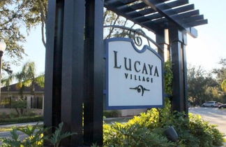 Foto 1 - Lucaya 4 Bedrooms 3 Baths Townhome in Gated Community