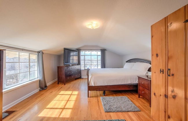 4 Bedroom Mountain View with Firepit & Ping Pong - Foto 7