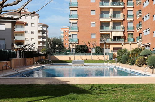 Foto 31 - Suitur beach apartment with pool