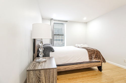 Photo 2 - Luxury & Stylish 1br/1ba in Boston South End - BU Medical