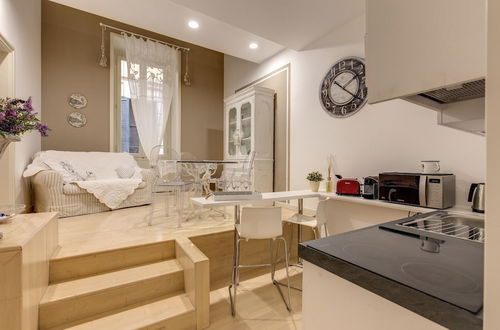 Photo 3 - Trevi Miracle Suite