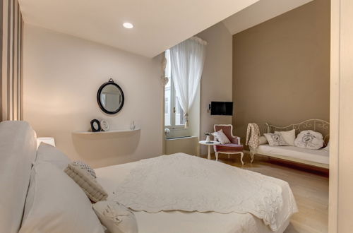 Photo 13 - Trevi Miracle Suite