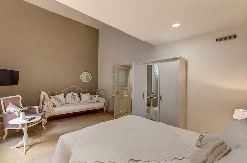 Photo 23 - Trevi Miracle Suite