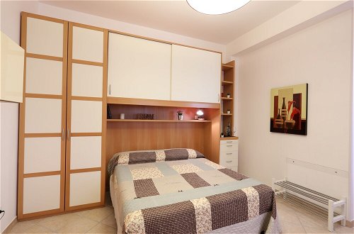 Foto 2 - Flat Near The Historic Centre With Private Parking