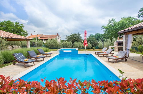 Photo 16 - Roofed Villa in Istria With Private Pool