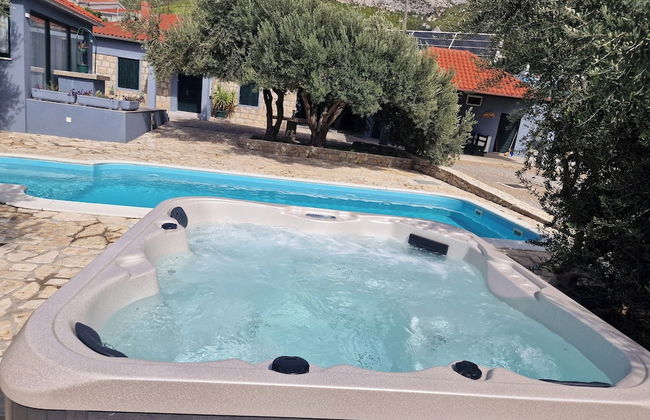 Luxury Private Villa Complex With Pool and Jacuzzi - Foto 29