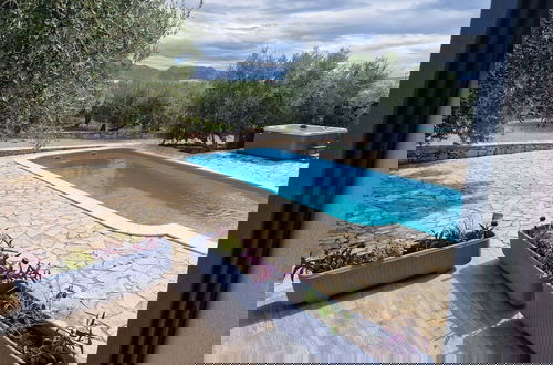 Photo 27 - Luxury Private Villa Complex With Pool and Jacuzzi