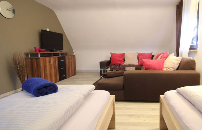 NICE ONE Frauenaurach - Foto 2