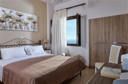 Foto 4 - New Beautiful Complex With Villa's and App, Big Pool, Stunning Views, SW Crete
