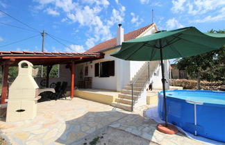 Foto 1 - This Pleasant Holiday Home is an Ideal Starting Point to Explore Dalmatia