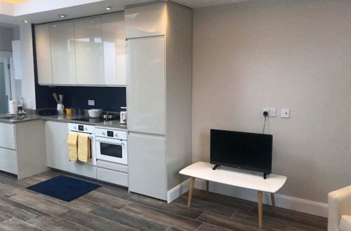 Photo 2 - Modern 1 Bed 1 Bath in Central Dublin Location