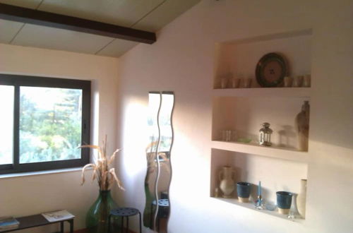 Foto 16 - 1st Floor Apartment in Villa Falari Near the