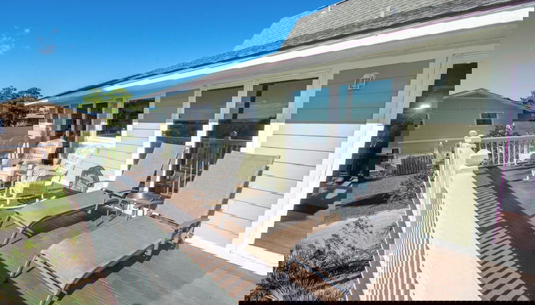 Foto 1 - Spacious Ocean View Home w/ New Furniture, Huge Deck, & Wifi