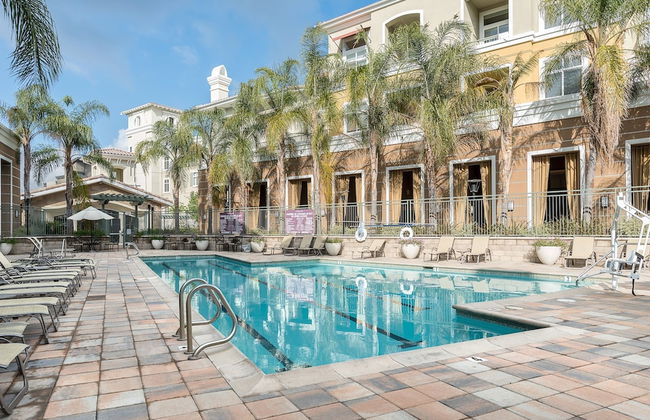 Global Luxury Suites Baypointe Station - Foto 1