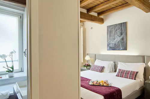 Photo 14 - Trevi Palace Luxury Inn