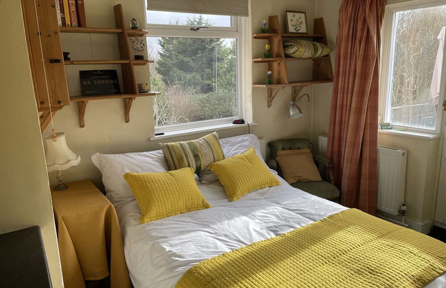 Entire 1bed Studio With Ensuite, Balcony & Parking - Foto 2