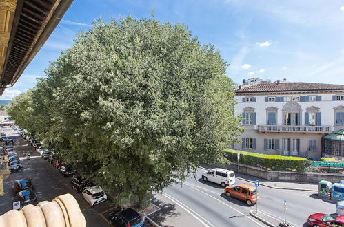 Photo 37 - Rental In Rome Rosselli Palace Apartment 5