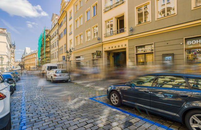 Apartment Charles Bridge - Photo 21